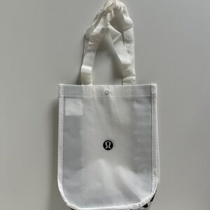 New white Lululemon nylon tote bag